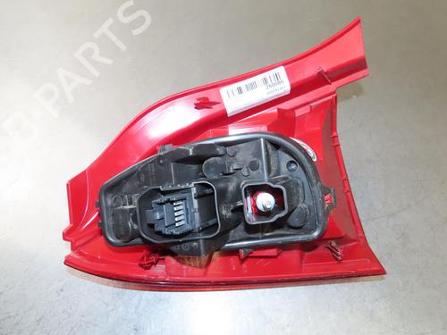Højre baglygte RENAULT TWINGO II (CN0_) 1.2 16V (CN04, CN0B) (75 hp) 31119942