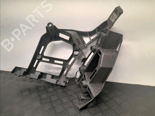 Used Rear bumper bracket Rear bumper bracket PEUGEOT 3008 II SUV (MC_, MR_, MJ_, M4_) 1.2 THP/ PureTech 130 (MRHNSM, MRHNSU, MRHNSJ, MRHNYW,... (131 hp) 27621479 27621479
