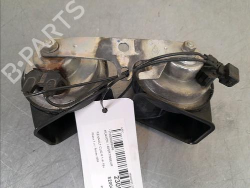 Used Horn RENAULT CLIO III (BR0/1, CR0/1) 1.4 16V (98 hp) 15273179
