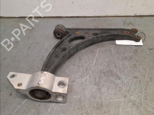 Venstre fortil bærearm SEAT ALTEA (5P1) 1.9 TDI (105 hp) 16105788