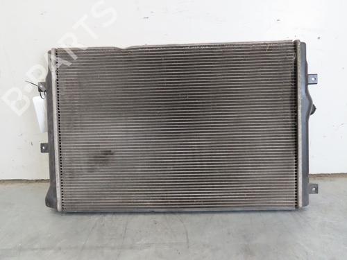 Water radiator VW TOURAN (1T1, 1T2) 2.0 TDI 16V (140 hp) 17551583