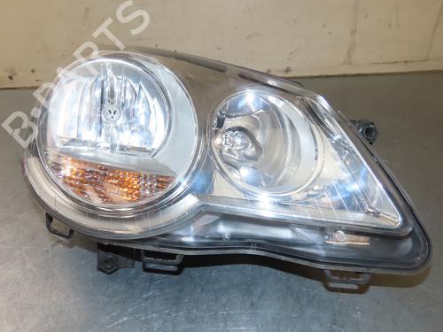 Right headlight VW POLO IV (9N_, 9A_) 1.4 TDI | BP28614208C29