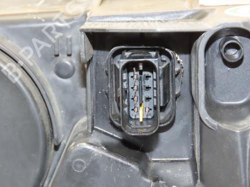 Right headlight CITROËN C4 Picasso II 1.6 HDi / BlueHDi 115 | BP30522123C29 