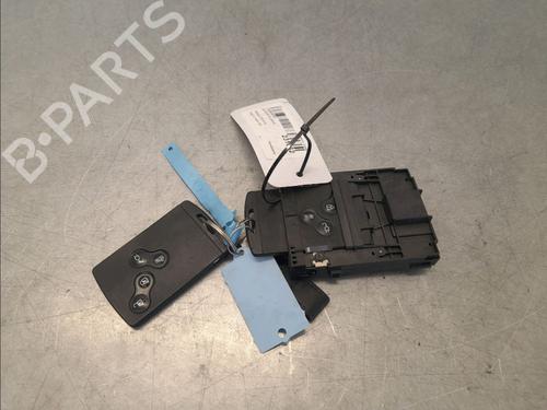 Used Card reader RENAULT ZOE (BFM_) ZOE (92 hp) 29985774