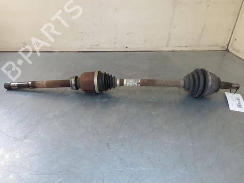 Arbre de transmission avant droit CITROËN C4 CACTUS 1.6 BlueHDi 100 (99 hp) 17468747