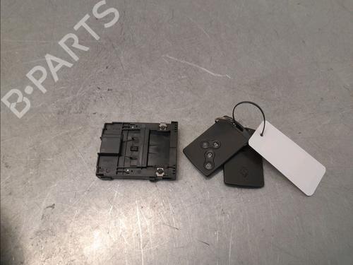 Used Card reader Card reader RENAULT MEGANE III Hatchback (BZ0/1_, B3_) 1.5 dCi (BZ09, BZ0D, BZ1W, BZ29, BZ14) (110 hp) 33417475 33417475