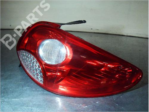 Right taillight PEUGEOT 206+ (2L_, 2M_) 1.4 HDi eco 70 | BP9409709C35 