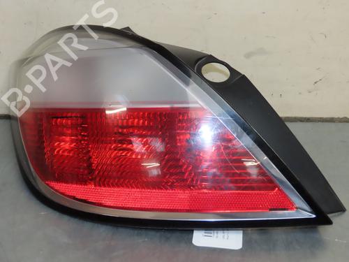 Used Left taillight OPEL ASTRA H (A04) 1.7 CDTI (L48) (100 hp) 16332131