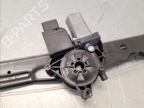 Used Front left window mechanism PEUGEOT EXPERT Bus (V_) 2.0 BlueHDi 150 (150 hp) 30403821