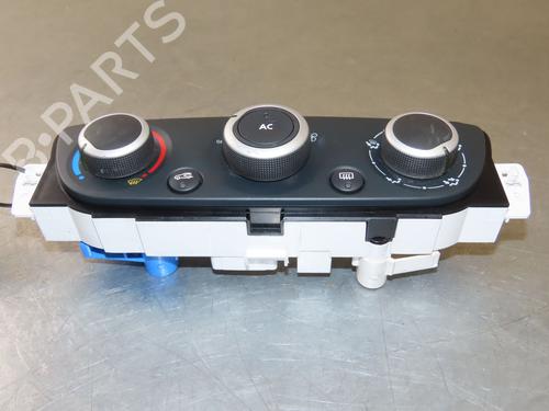 climate-control-renault-megane-iii-hatchback-bz01_-b3_-15-dci-bz0c-275101203r-2008-22366525 main image