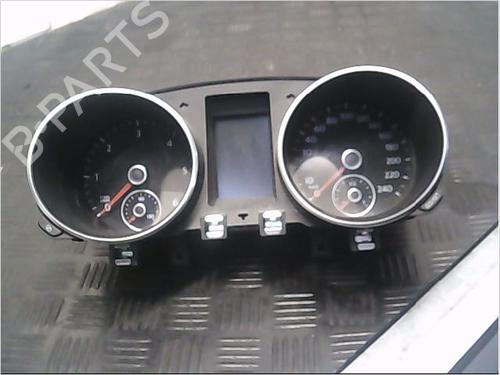 Instrument cluster VW GOLF VI (5K1) 2.0 TDI 4motion | BP9406568C47