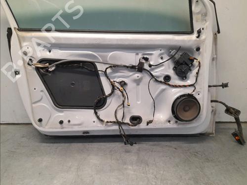 Used Left front door VW POLO V (6R1, 6C1) 1.2 (60 hp) 15902751