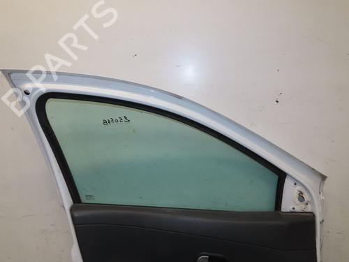 Used Left front door RENAULT CLIO III Grandtour (KR0/1_) 1.2 16V (KR02, KR0J) (75 hp) 27289449