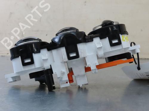 climate-control-peugeot-2008-i-cu_-12-vti-9819611580-2013-18953398 main image