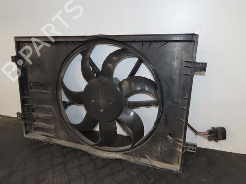Used Radiator fan Radiator fan 36939513 36939513