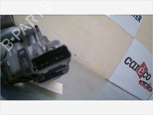 Used Front wiper motor RENAULT TWINGO II (CN0_) 1.2 16V (CN04, CN0B) (75 hp) 9408357