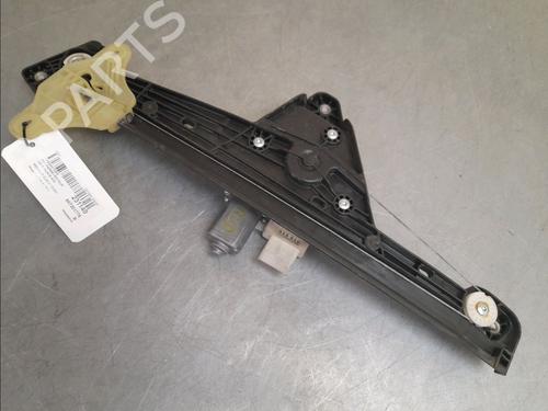 Vindusheismekanisme høyre foran RENAULT CLIO V (B7_) 1.5 Blue dCi 85 (B7AG) (86 hp) 15377884
