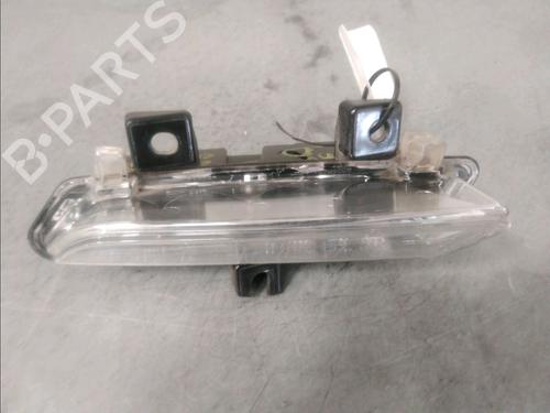 Used Right front fog light Right front fog light RENAULT CAPTUR I (J5_, H5_) 1.5 dCi 90 (J5N4, J5M5, J5MW, J5M6, J5AL, J5AJ) (90 hp) 14946176 14946176