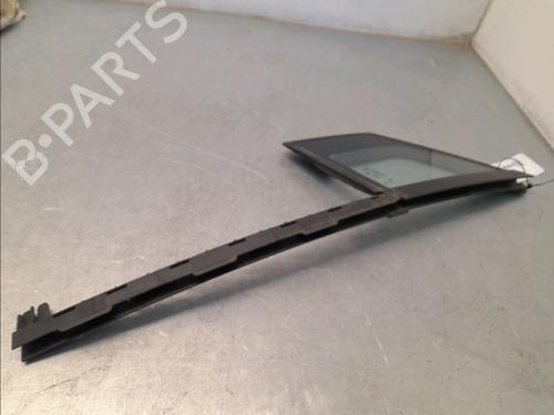 Vidro triangular frente esquerdo RENAULT CAPTUR I (J5_, H5_) 0.9 TCe 90 | BP32399377C111