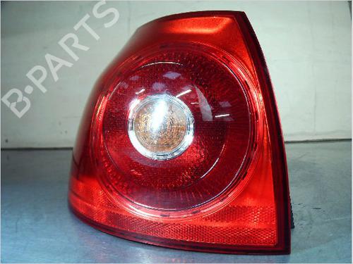 Used Left taillight VW GOLF V (1K1) 1.4 16V (75 hp) 10981133