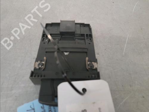Used Card reader RENAULT MEGANE III Grandtour (KZ0/1) 1.5 dCi (KZ09, KZ0D, KZ1G, KZ29, KZ14, KZ1W, KZ10, KZ1F,... (110 hp) 31151574