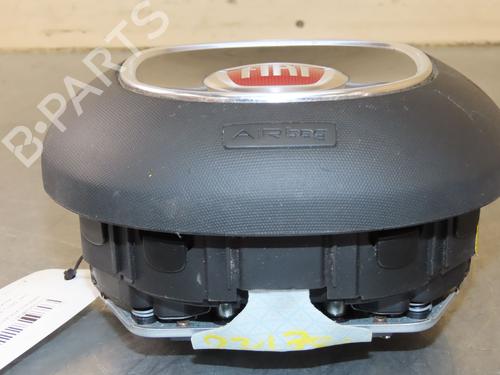 Used Driver airbag FIAT 500L (351_, 352_) 1.4 (199LYB1B) (95 hp) 23158357