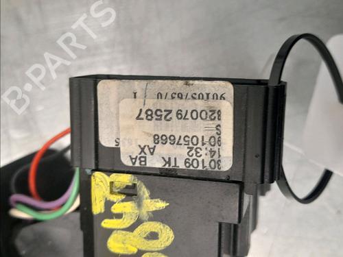 Lichtschalter für DACIA SANDERO 1.5 dCi (86 hp) 29963254