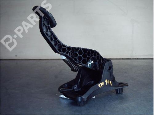 Pedal RENAULT CLIO V (B7_) 1.0 TCe 90 (B7MT) | BP10151253I4 