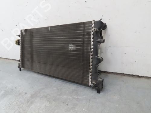 water-radiator-vw-polo-v-6r1-6c1-12-6r0121253-2009-2010-2011-2012-2013-2014-2015-2016-2017-2018-2019-2020-2021-2022-18662936 main image