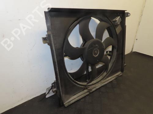 Radiator fan RENAULT MEGANE IV Hatchback (B9A/M/N_) 1.6 TCe 205 (B9MV) | BP30767212M35