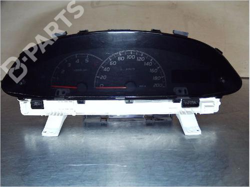 Used Instrument cluster TOYOTA YARIS (_P9_) 1.4 D-4D (NLP90_, NLP90R) (90 hp) 9410635