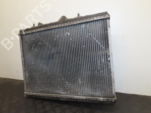 Used Water radiator Water radiator 38449599 38449599