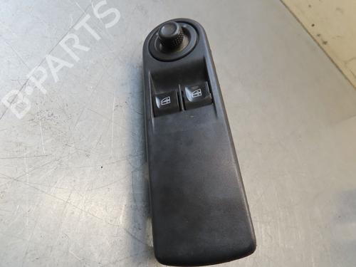 Left front window switch RENAULT CLIO IV (BH_) 1.5 dCi 75 | BP24817528I27 
