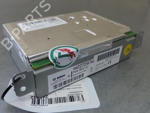 Used Radio PEUGEOT 208 I (CA_, CC_) 1.2 VTI 82 (82 hp) 29739402