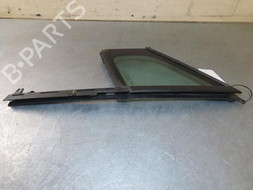 Front left quarter glass PEUGEOT 5008 (0U_, 0E_) 1.6 HDi | BP23849976C111