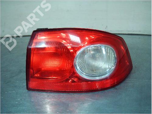 Used Right taillight RENAULT LAGUNA II (BG0/1_) 2.0 dCi (BG1T) (150 hp) 9410230