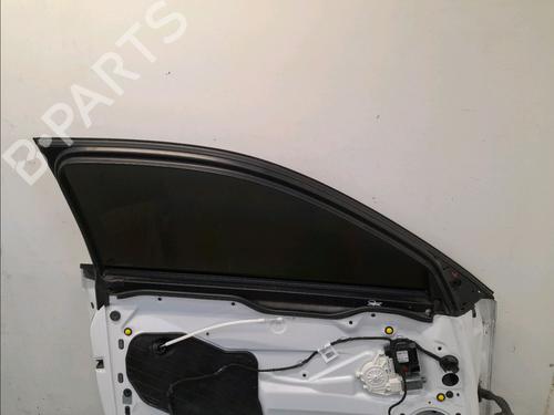 Used Left front door Left front door 12128316 12128316