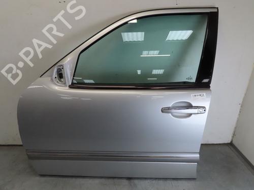 Used Left front door MERCEDES-BENZ E-CLASS T-Model (S210) E 220 T CDI (210.206) (143 hp) 17909783