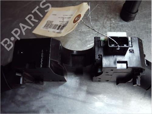 Used Steering column stalk NISSAN JUKE (F15) 1.5 dCi (110 hp) 9584824