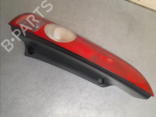 Farolim esquerdo RENAULT ESPACE IV (JK0/1_) 2.2 dCi (JK0H) (150 hp) 15503715