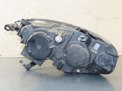 Right headlight PEUGEOT 807 (EB_) 2.0 HDI | BP23978672C29 