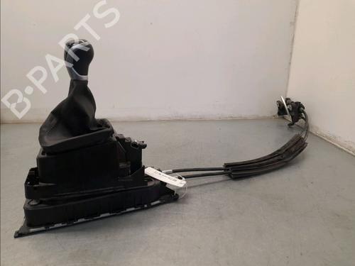 Used Gear lever Gear lever VW POLO VI (AW1, BZ1, AE1) 1.0 TSI (95 hp) 33222498 33222498