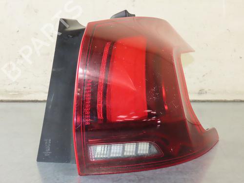 Used Right taillight Right taillight 39251526 39251526