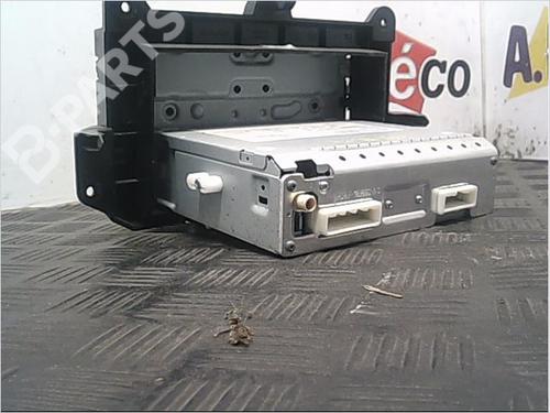 Radio RENAULT TWINGO III (BCM_, BCA_) 0.9 TCe 90 (BCM9, BCM2) | BP9405215E6 