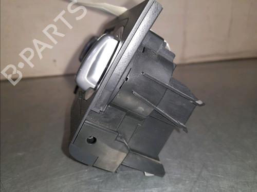 Used Climate control AUDI A3 (8P1) 2.0 TDI 16V (140 hp) 12128314