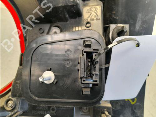 Used Right taillight PEUGEOT 2008 I (CU_) 1.2 THP 110 / PureTech 110 (110 hp) 30138833
