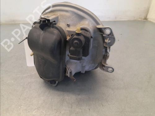 Used Right headlight Right headlight RENAULT TWINGO I (C06_) 1.2 (C066, C068) (58 hp) 30138821 30138821