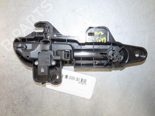 Front left exterior door handle TESLA MODEL Y (5YJY) EV | BP32253805C128