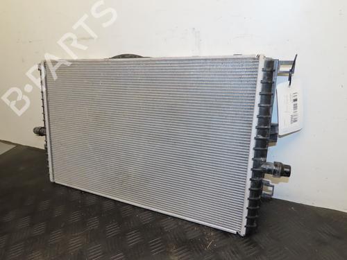 Używane Chłodnica wody TESLA MODEL Y (5YJY) EV All-wheel Drive (450 hp) 31272553