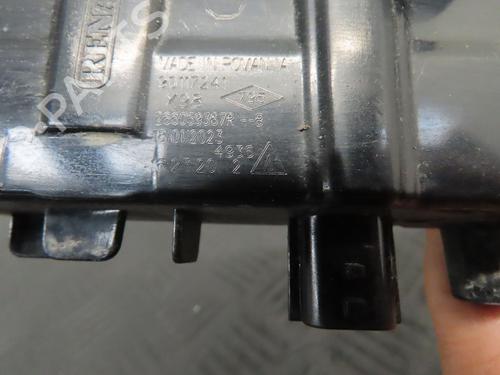 Used Right daytime light RENAULT CAPTUR I (J5_, H5_) 0.9 TCe 90 (90 hp) 28414582